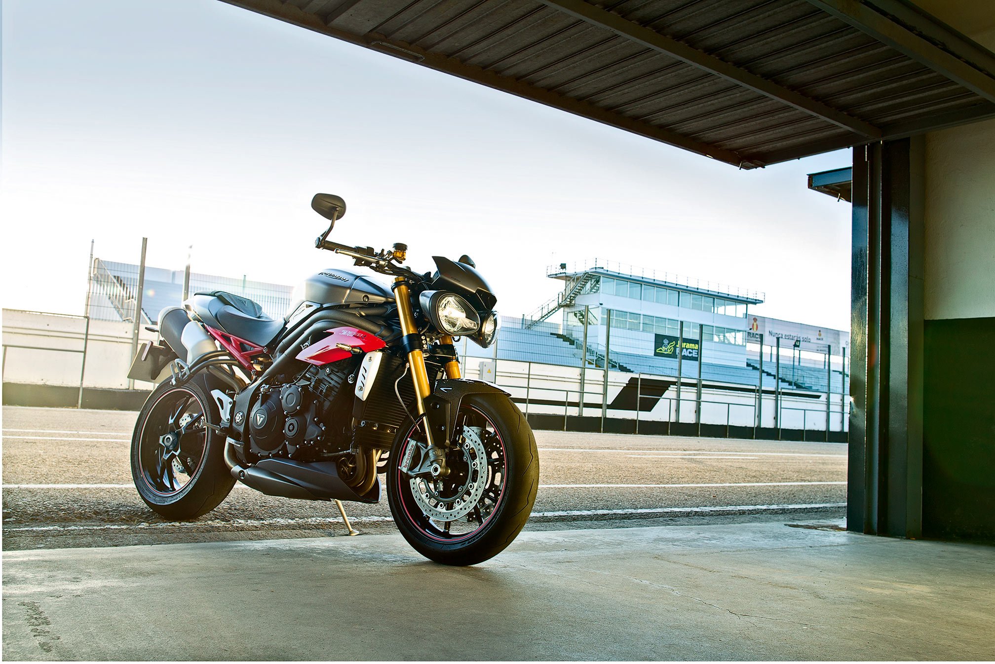 Triumph Speed Triple Wallpapers