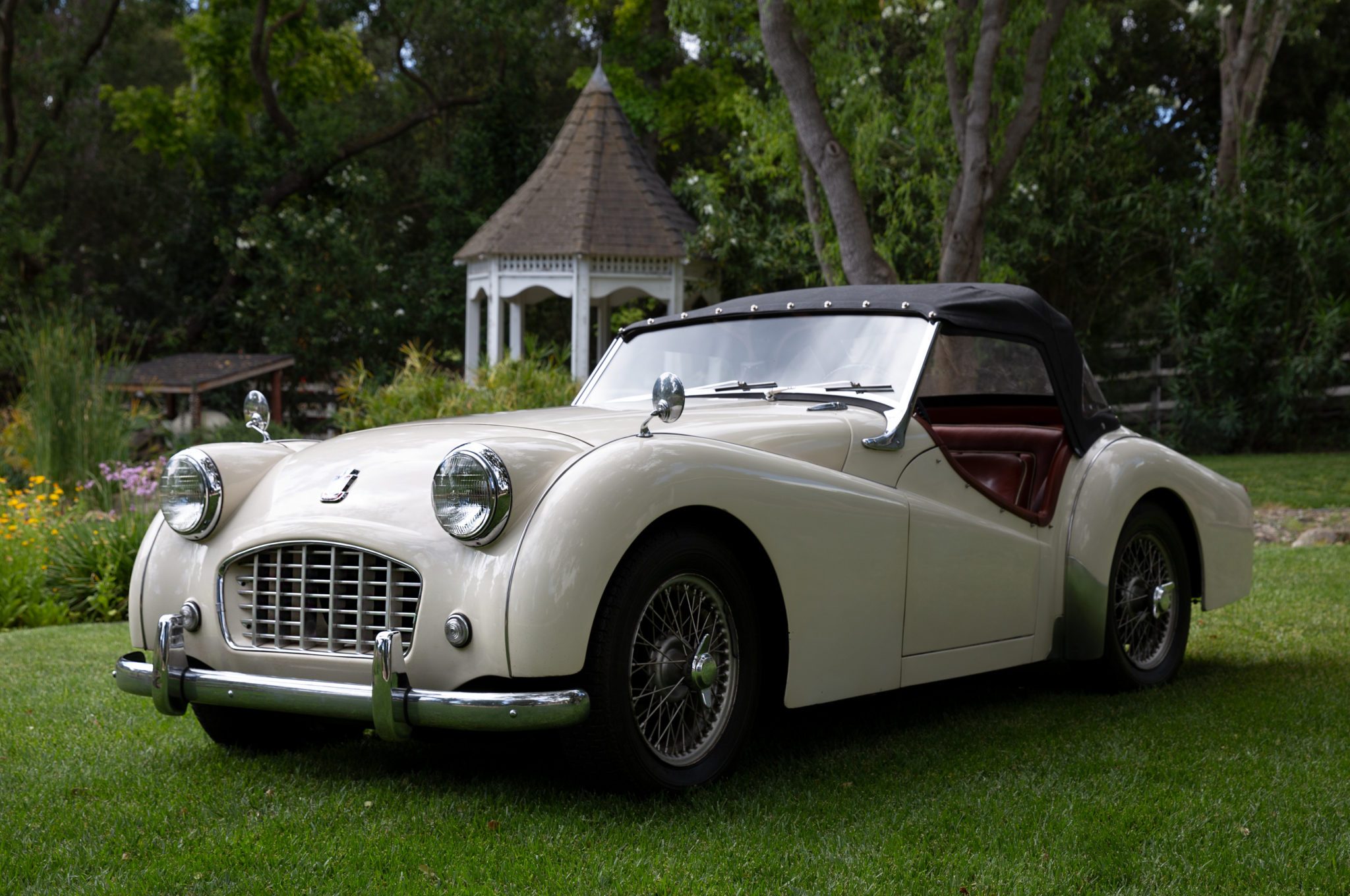 Triumph Tr3 Wallpapers