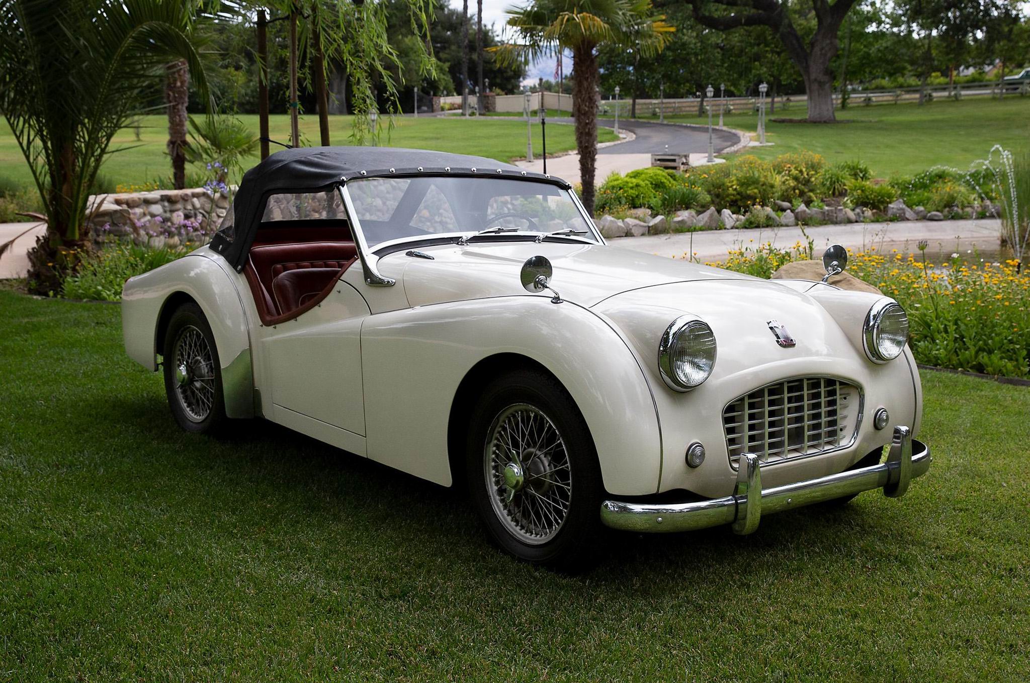 Triumph Tr3 Wallpapers