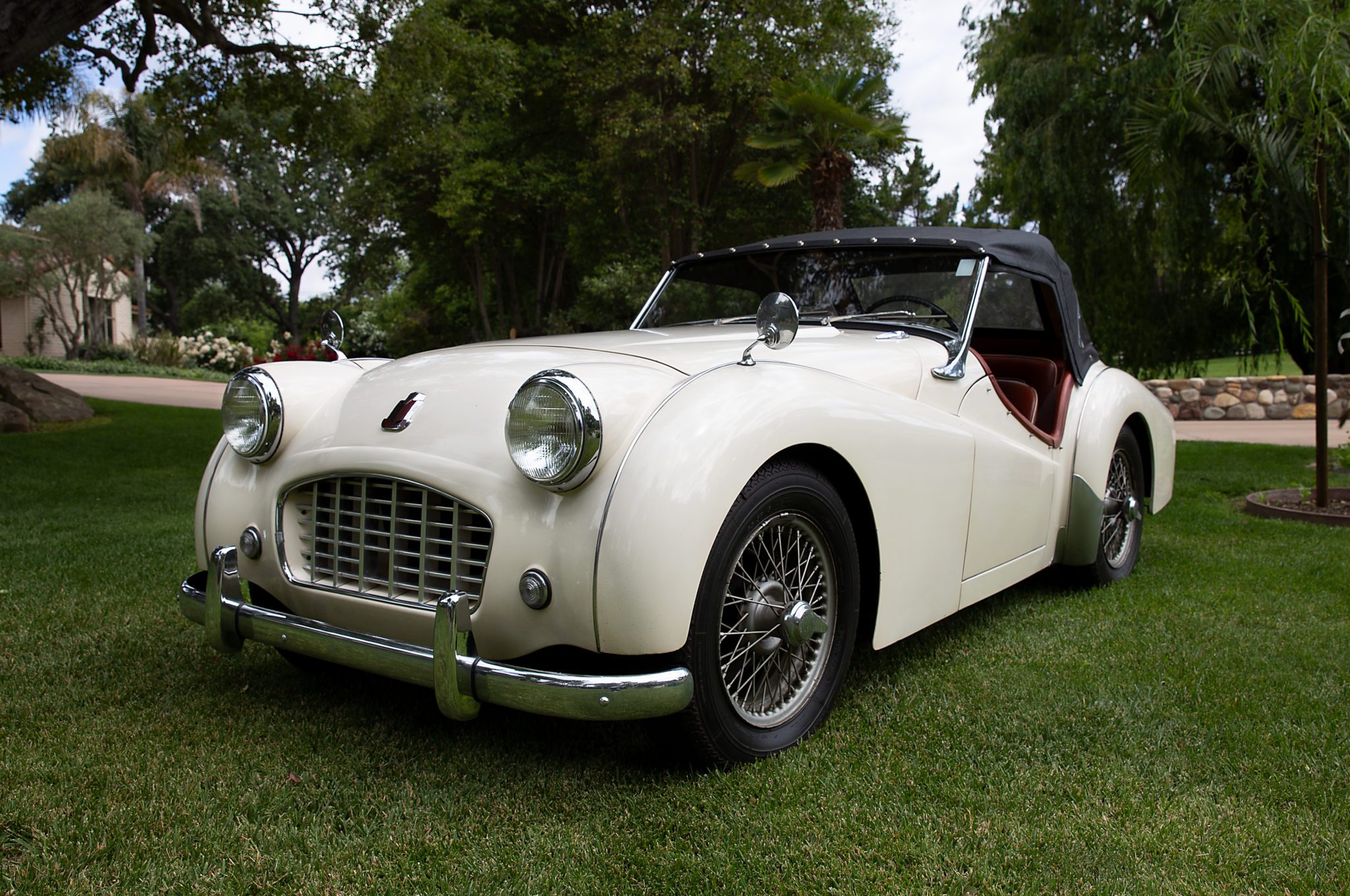 Triumph Tr3 Wallpapers