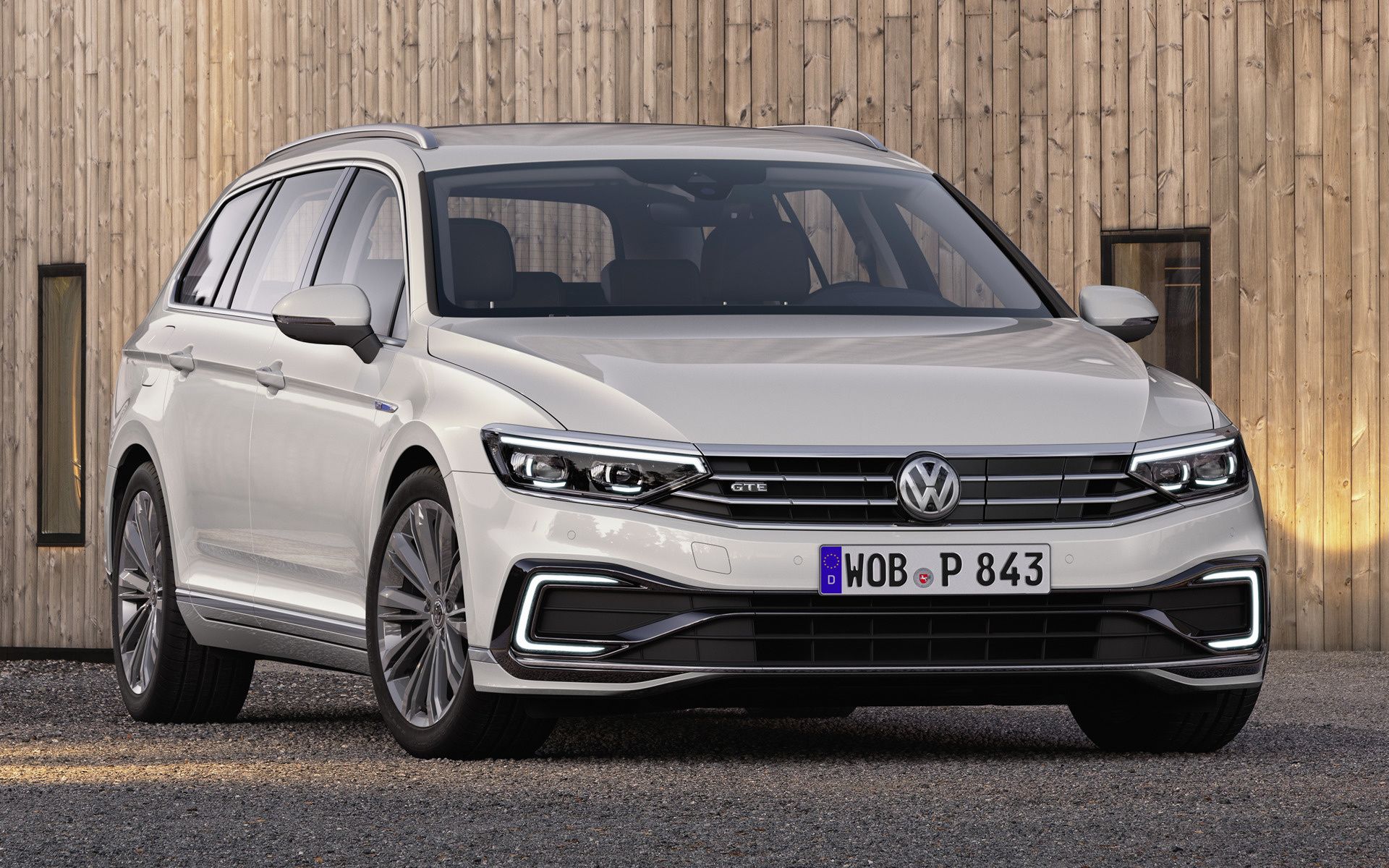 Volkswagen Passat 2019 Wallpapers