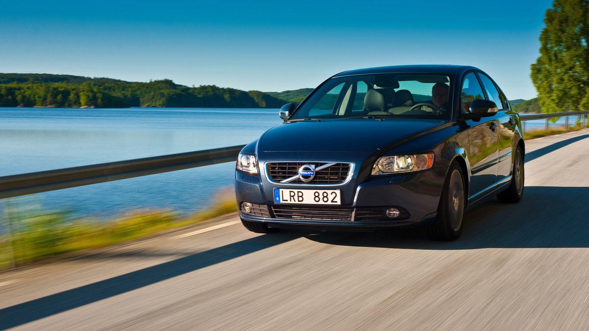 Volvo S40 Wallpapers