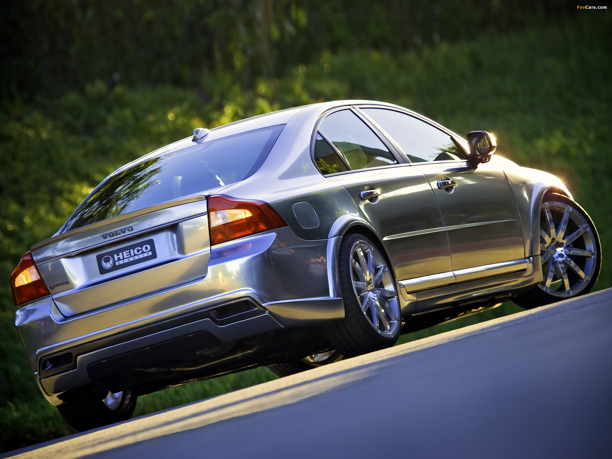 Volvo S80 Wallpapers