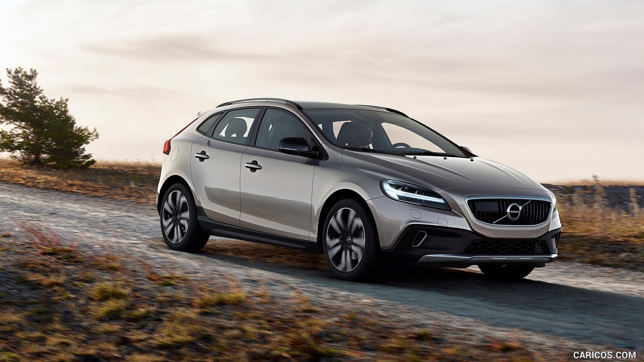 Volvo V40 Wallpapers