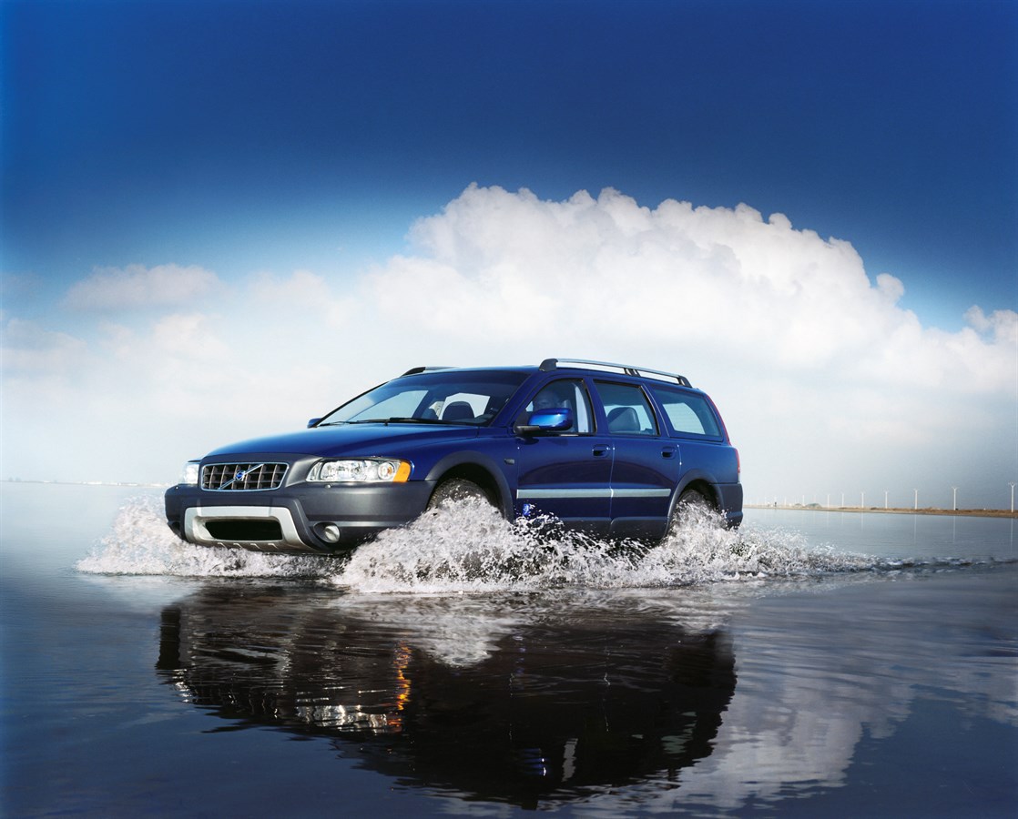 Volvo Xc70 Wallpapers